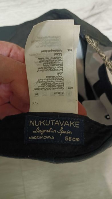 Czapka z daszkiem biało czarna