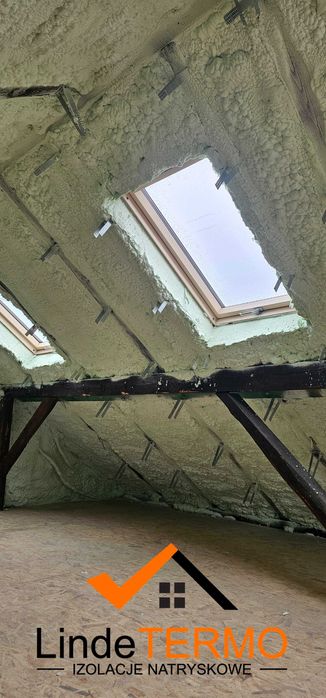Ocieplanie pianą PUR, izolacje natryskowe, poddasza, pianowanie pianka