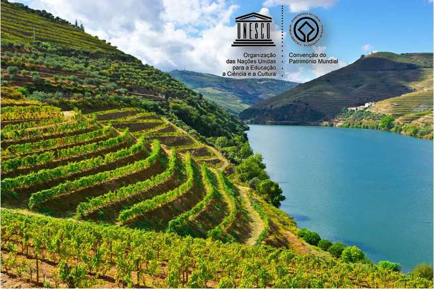 Livro "DOURO Rio de Património" ("Douro Heritage River") -> NOVO