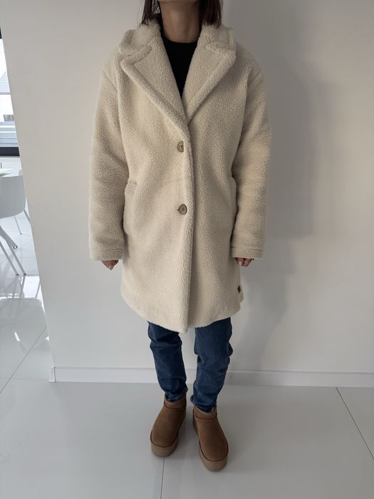 Futrzany płaszcz firmy ROXY rozmiar XS/S