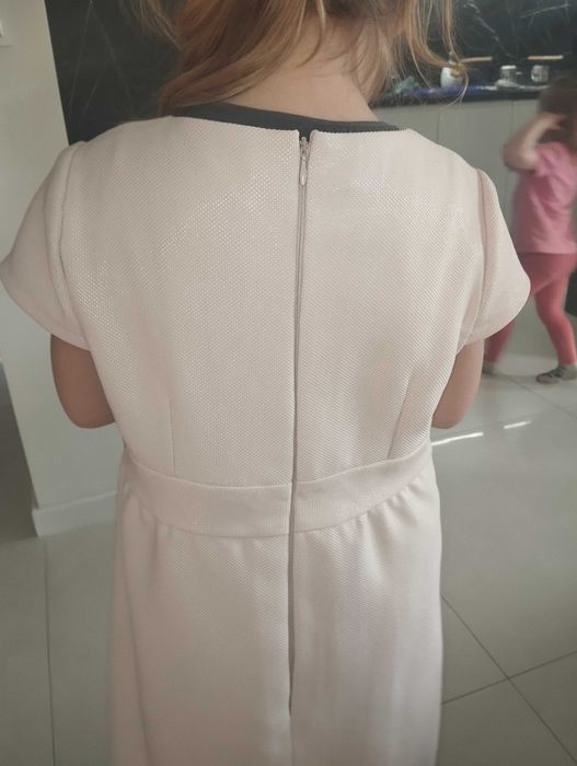 Sukienka dla dziewczynki elegancka