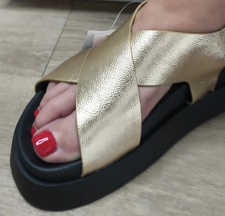 Złote sandały Elle Sport rozm. 39