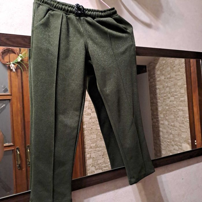 Штани теплі на дівчинку 7-8 р 450 грн