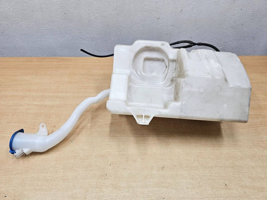 zbiornik spryskiwaczy volvo xc60 2013-2017 30753424