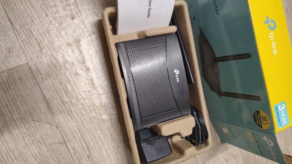 Router mobilny TP-Link TL-MR100 4G LTE