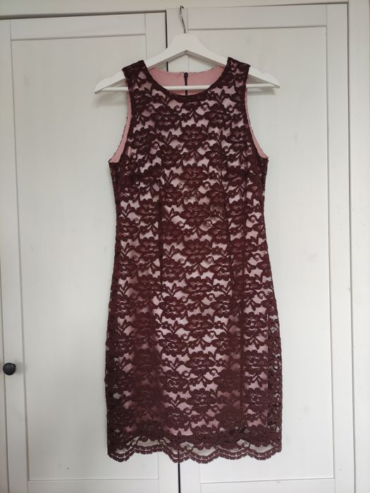 Sukienka koronkowa