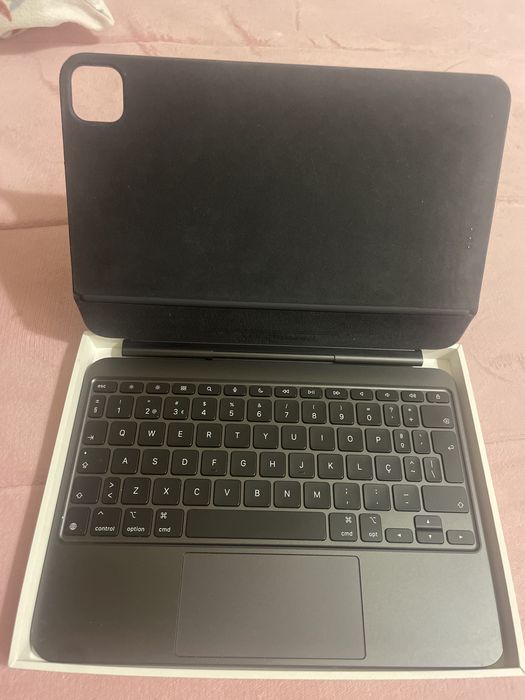 Capa Teclado | Apple Magic Keyboard iPad Pro 11" (M4/M5)