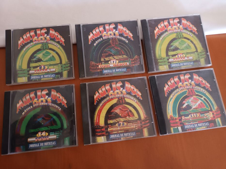 Lote de cds de música