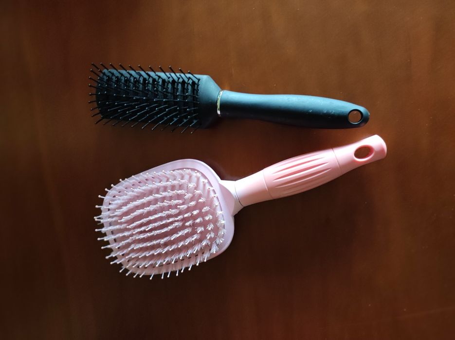 Escovas cabelo novas