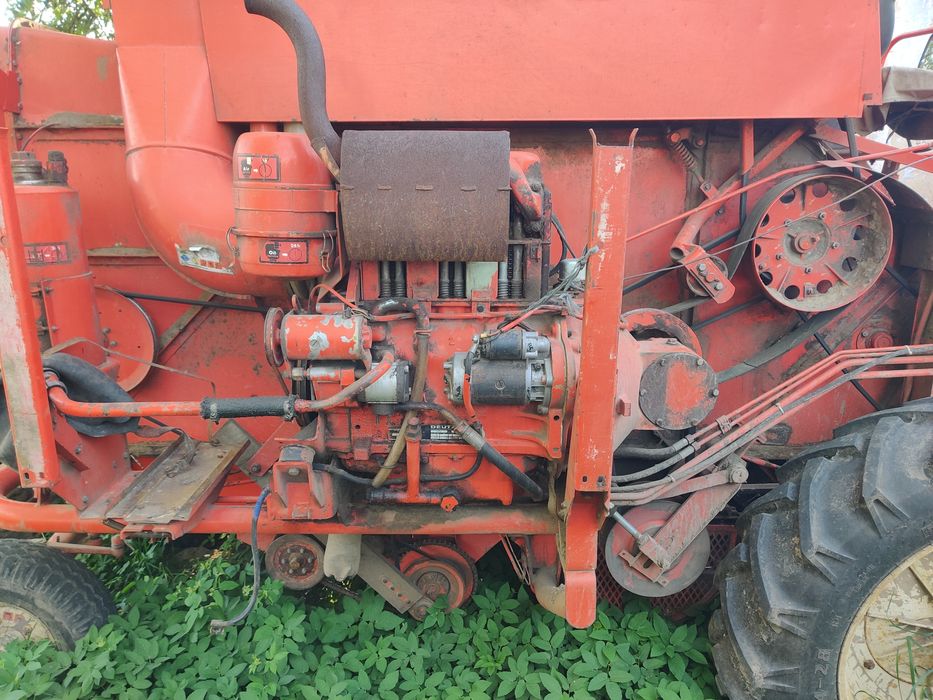Продам зернозбиральний комбайн Fahr M600