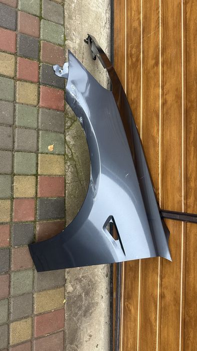 Крило переднє ліве tesla model 3
