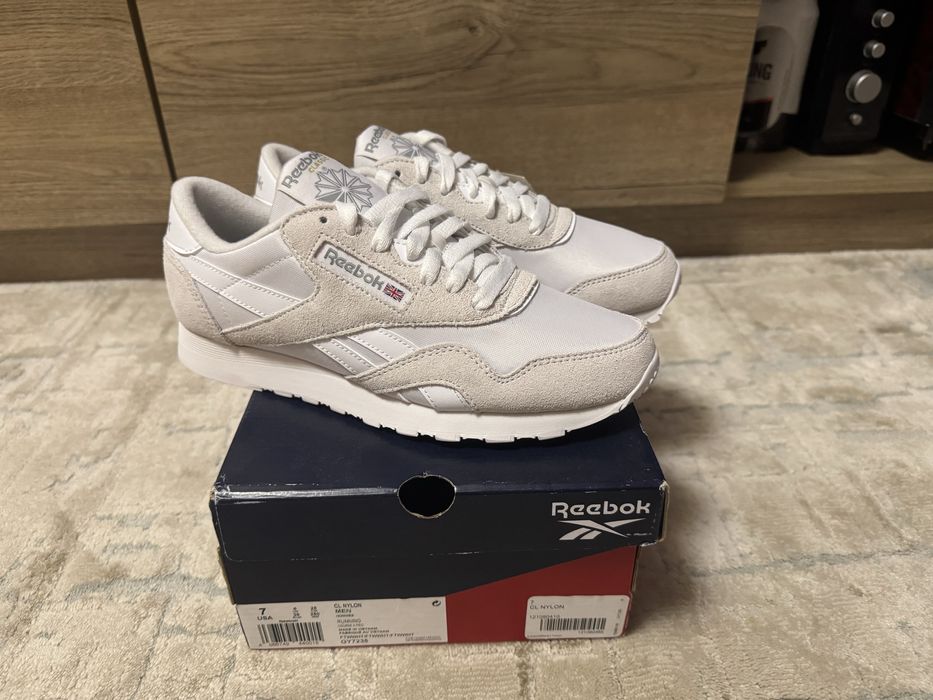 Кросовки Reebok classic оригінал