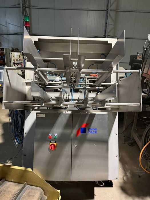 Upmann podajnik do tacek punetek