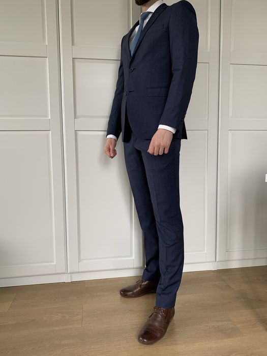 Oryginalny garnitur DKNY 100% wełna Superfine Wool Super 100%