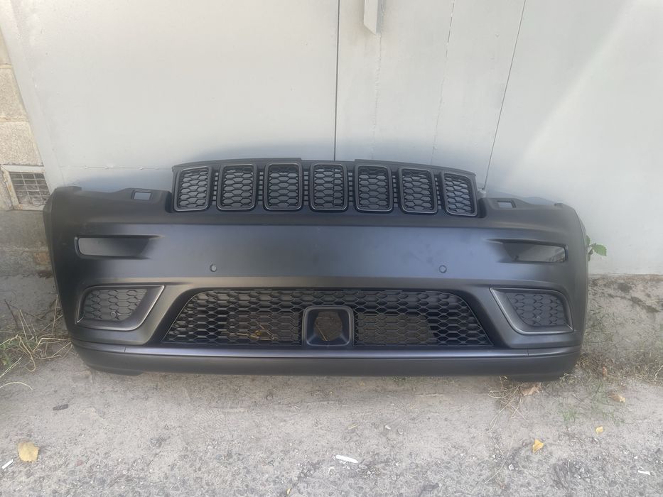 Бампер Jeep Grand Cherokee Limited X
