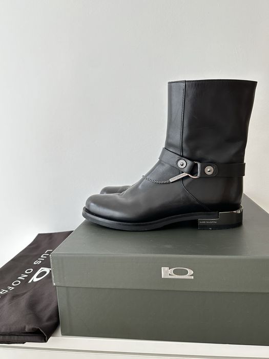 Botas rasas em pele pretas Luís Onofre