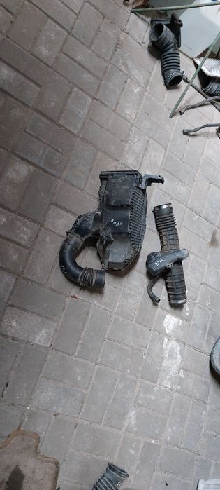 Renault Dacia Duster 1.6 корпус воздушного фильтра патрубок