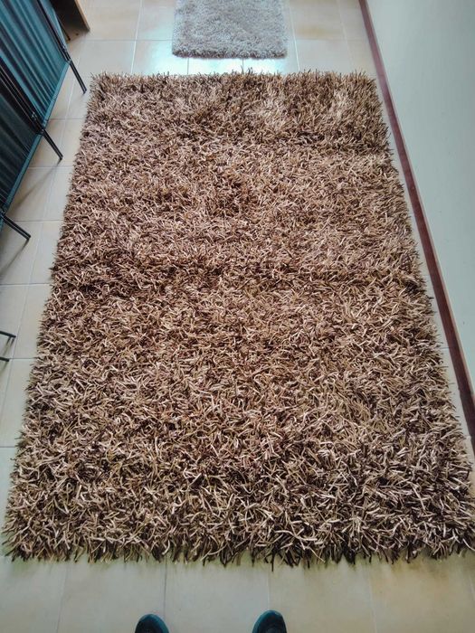 Tapete Rubilar Shaggy 160x230cm em excelente estado