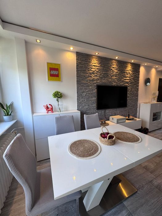 Studio 40 m², Centrum Słupska — duży balkon, widok na rzekę i zabytki