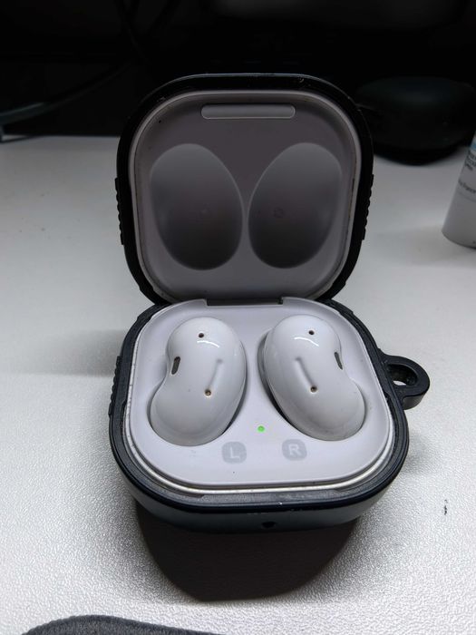 Galaxy Buds Live