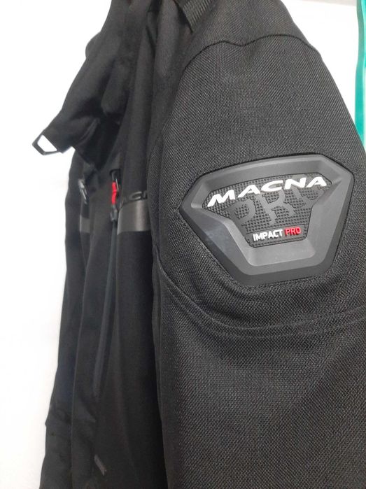 Blusão MOTARD  MACNA PRO novo. 4 estações
