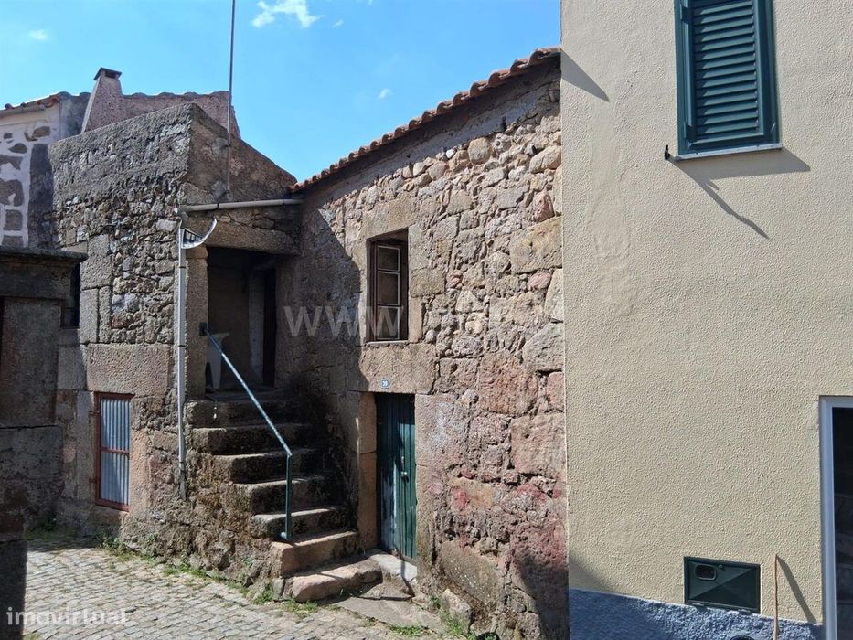 Moradia T2 / Gouveia, Aldeias e Mangualde da Serra