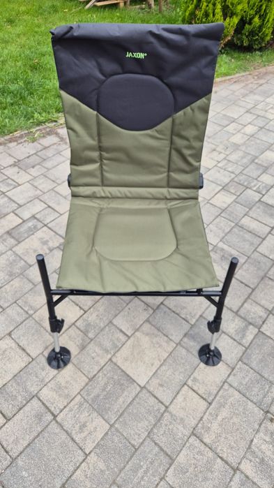 Fotel wędkarski Jaxon regulowane nogi, oparcie AK-KZH110