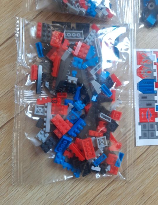 Nowe klocki dla miłośników bohaterów Transformers