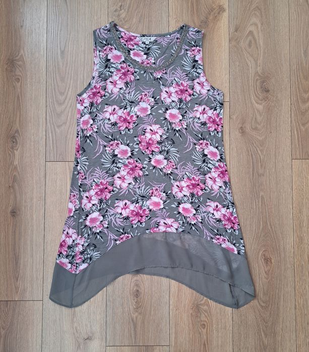 Bluzka w kwiaty 40 L