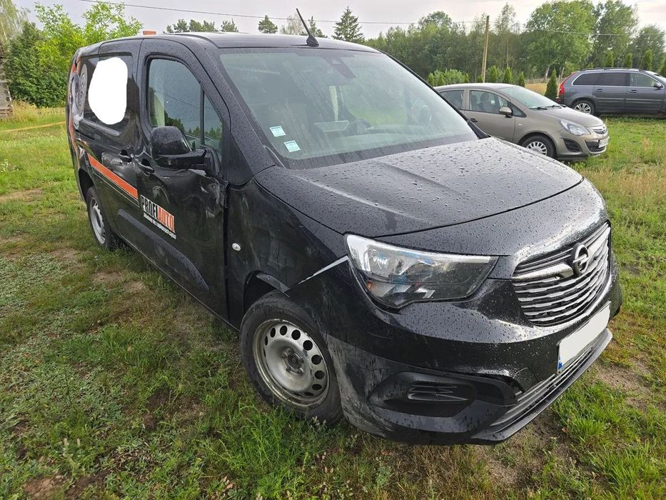 Opel COMBO LONG  LONG 1.5 D 102 KM * LONG * 2021r *Uszkodzony *