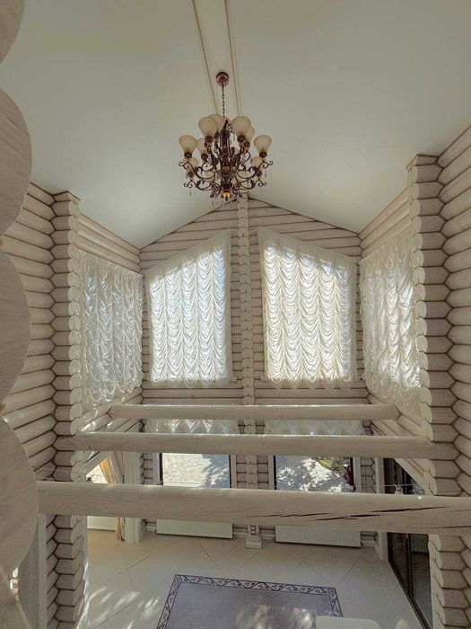 Продам дом в Новоселовке. Участок 25 сот. Солнечные панели. Бассейн.