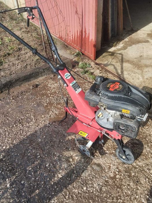 Moto enxada semi nova