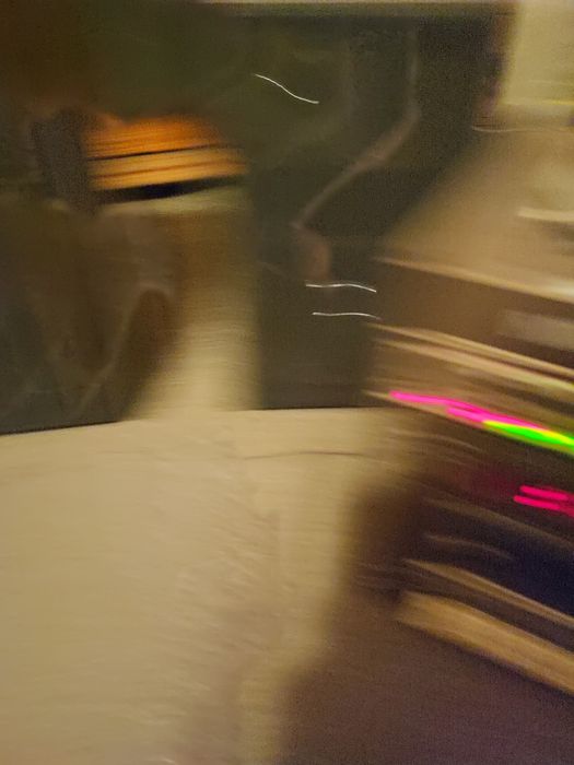Sprzedam wieżę  kontakt  wieża 2