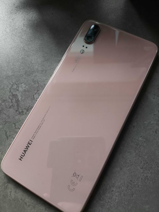 Huawei P20 różowy