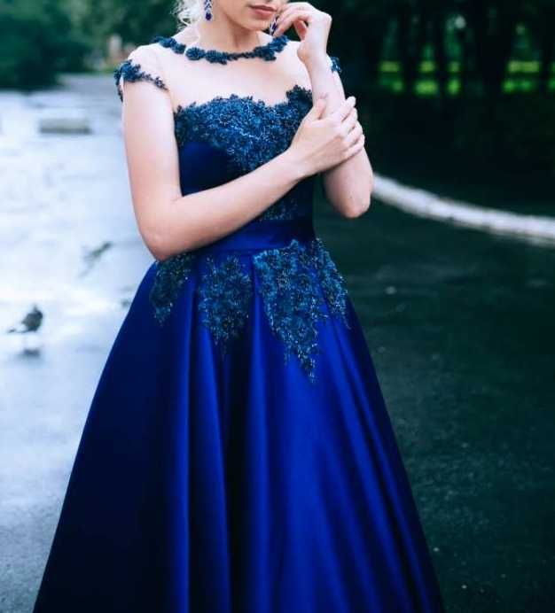 вечірня сукня / випускна суукня