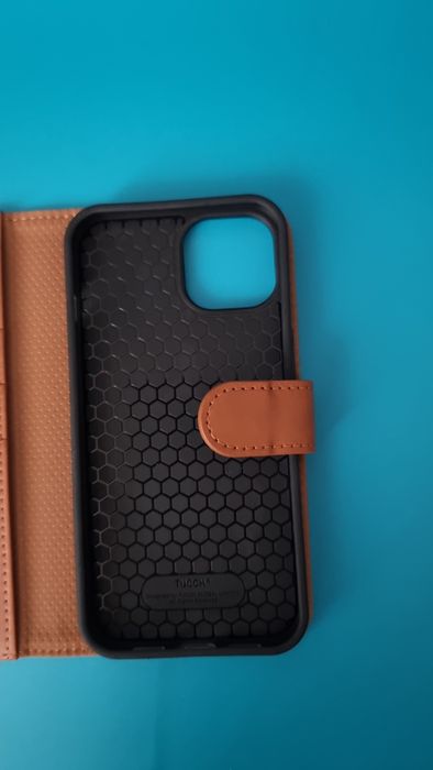 Etui Portfelowe TUCCH do IPhone 13 6,1, RFID