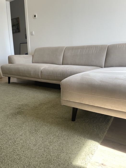 Sofá com chaise-longue