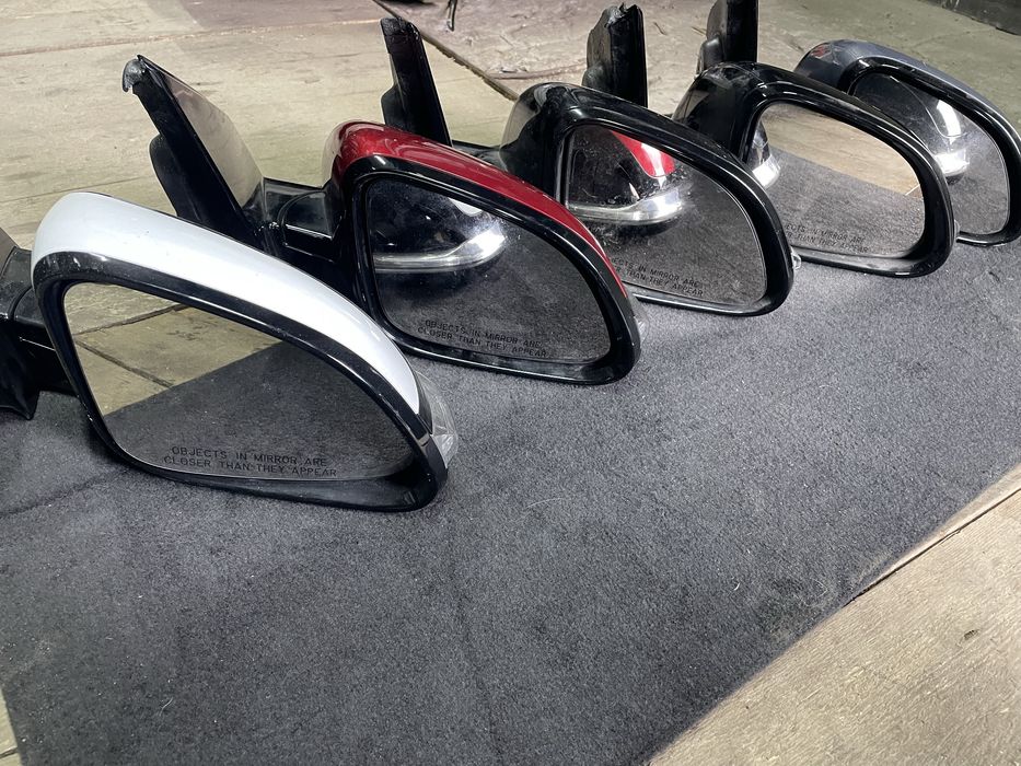 Зеркало боковое правое Chevrolet Bolt EUV