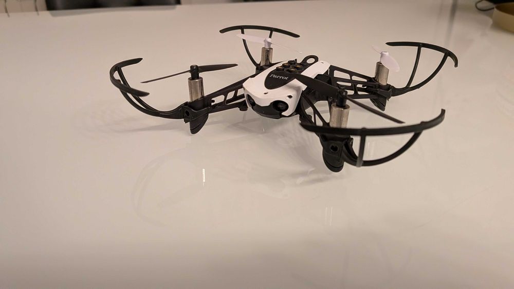 Drone PARROT Mambo Fly