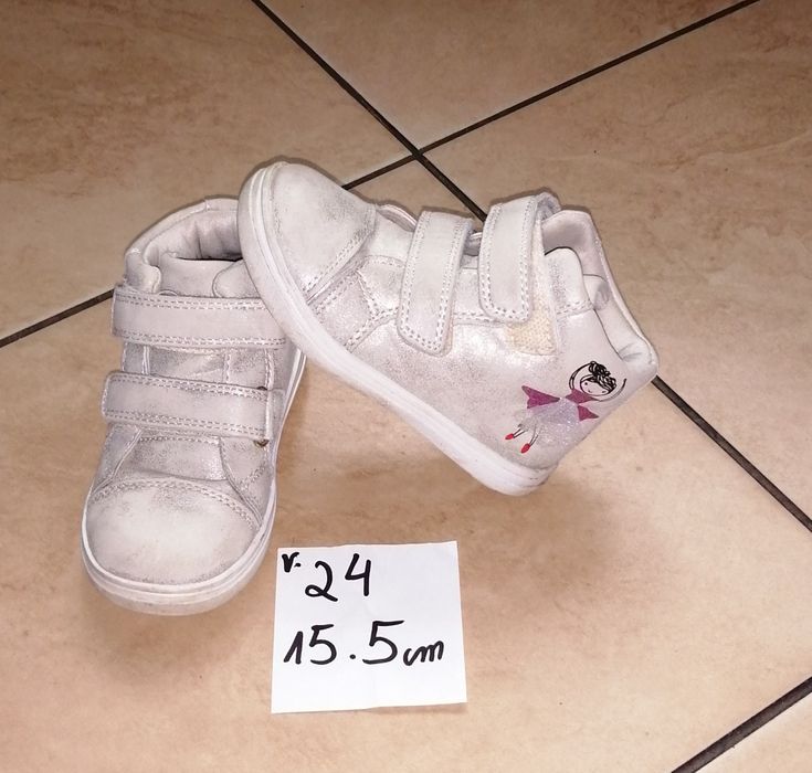 Buty trzewiki r 24 dla dziewczynki