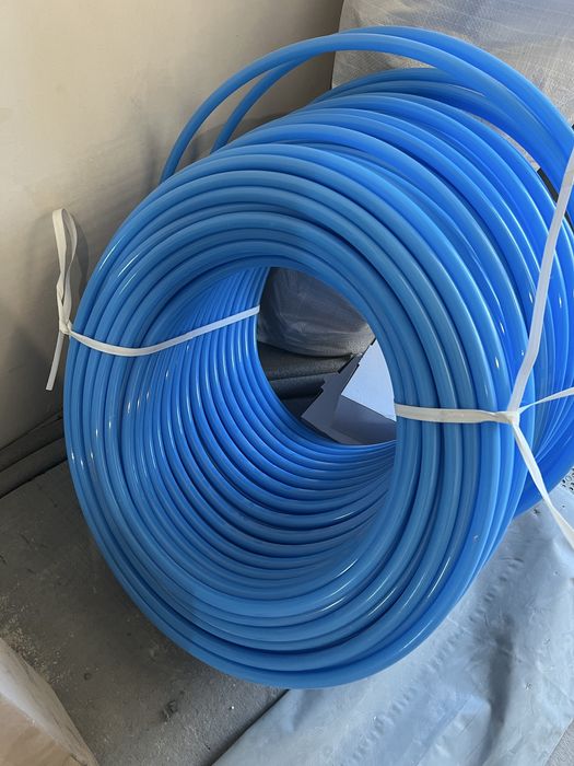 Труба для теплої підлоги Berke 200 м., скоби, шина hager