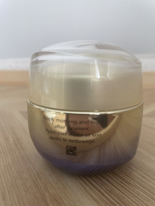 Creme anti age noite e dia