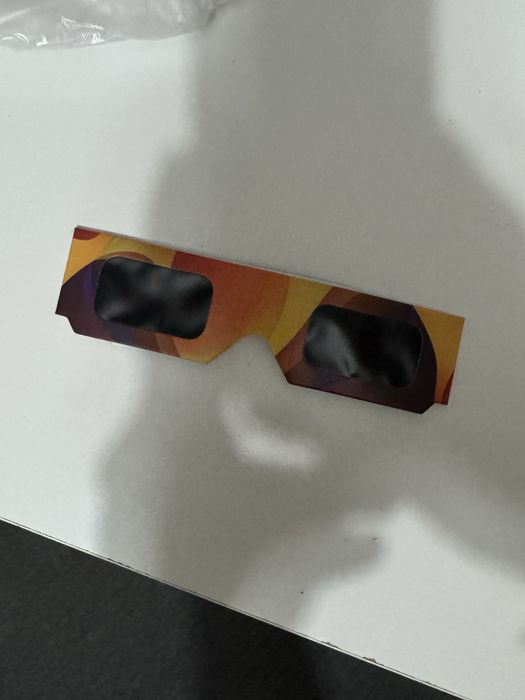 Oculos eclipse –