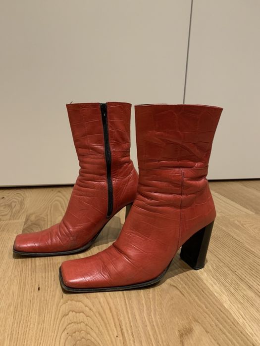 Botins Vermelhos PROF
