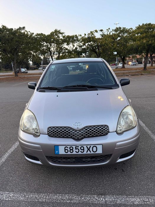 Toyota Yaris 1.0 VVT-i 2004 | 163.868 km | AC | 5 Portas