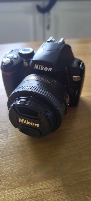 NIKON D60 + Nikkor AF-S 35mm