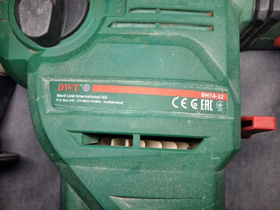 Перфоратор DWT BH14-32 BMC