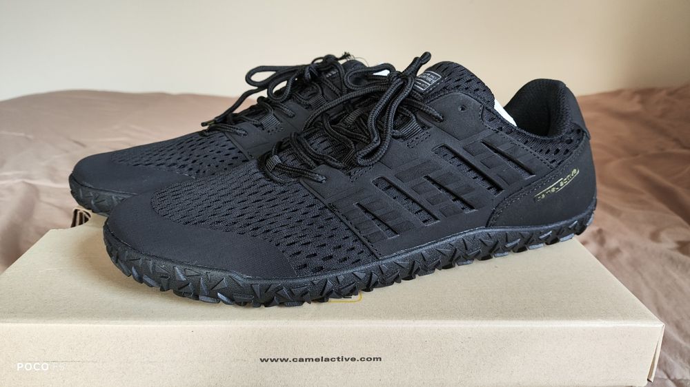 Camel Active czarne przewiewne sneakersy rozm 44