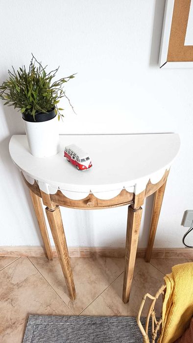 Mesa vintage renovada