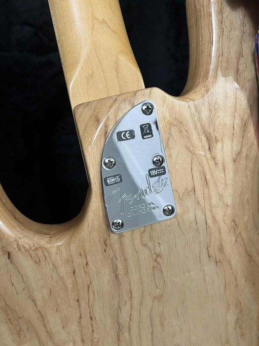 Fender jazz bass usa+case